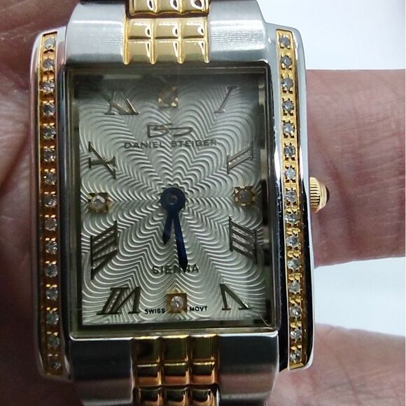 Daniel Steiger Sienna Swiss Movement DS1945 Watch w/ Diamond Accents in the face - Picture 1 of 8